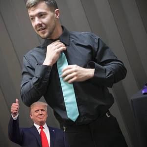 Meet your Posher, Kyle